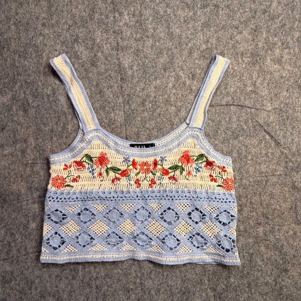 Julia by Love J Blue White Crochet‎ Floral Embroidered Boho Crop Top Small